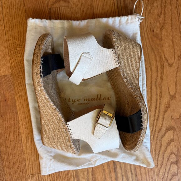 Bettye Muller Devon Espadrille Wedge Sandals in Dust Bag - Picture 2 of 4